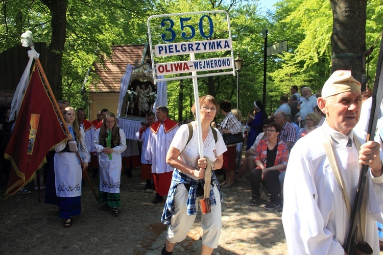 Tegoroczny odpust w Wejherowie był dla pielgrzymów z Oliwy okazją do świętowania 350. rocznicy pątniczego wędrowania