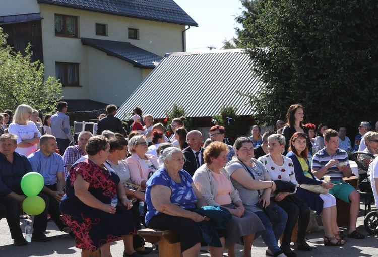 Festyn na 100-lecie parafii w Żabnicy