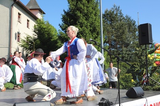 Festyn na 100-lecie parafii w Żabnicy