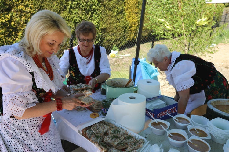 Festyn na 100-lecie parafii w Żabnicy