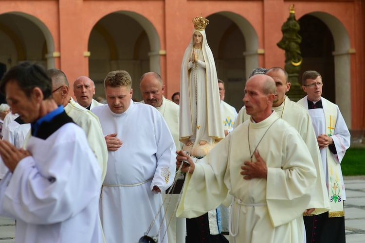 Nabożeństwo Fatimskie w Świętej Lipce