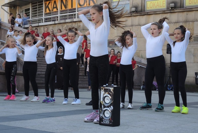 "Cała Polska tańczy dla JP2" - Bielsko-Biała 2018