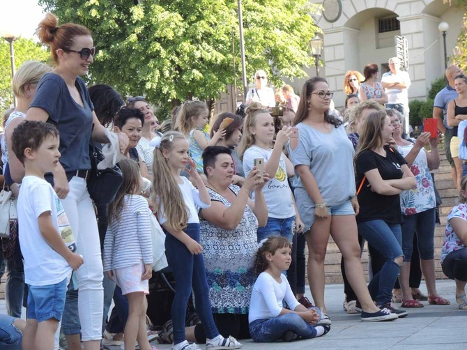 "Cała Polska tańczy dla JP2" - Bielsko-Biała 2018