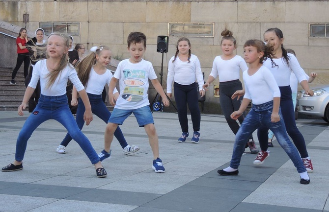 "Cała Polska tańczy dla JP2" - Bielsko-Biała 2018