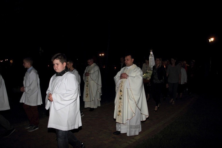 Nabożeństwo fatimskie w Bobrownikach