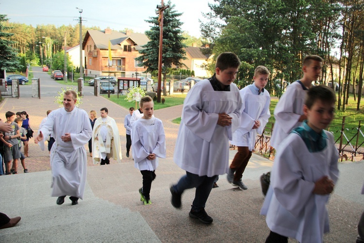 Nabożeństwo fatimskie w Bobrownikach