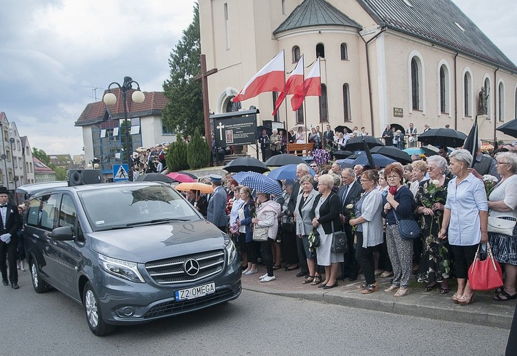 Pogrzeb ks. Cychowskiego cz. 2