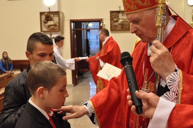 Bierzmowanie w Gierczycach