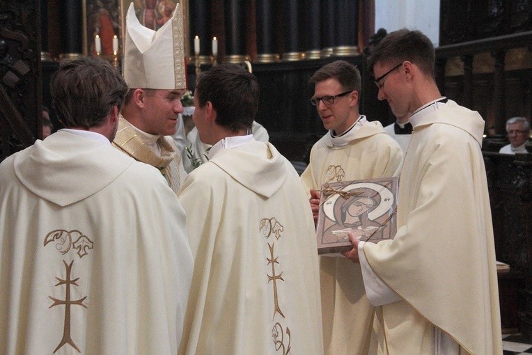 Święcenia kapłańskie TDŚ