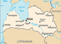 Łotwa, z sądziadującą Litwą i Estonią