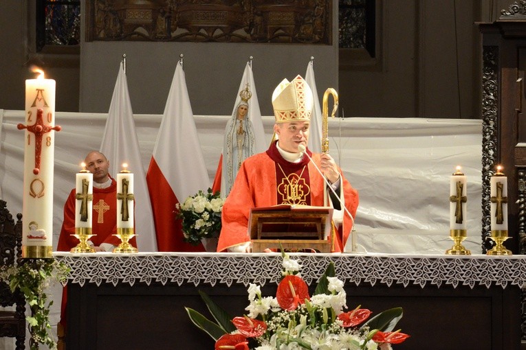 Msza św. w noc Zesłania Ducha Świętego