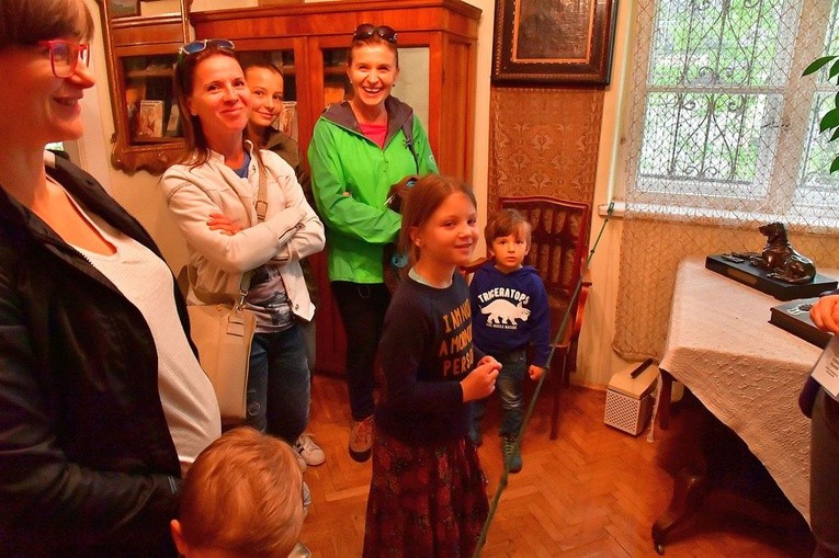 Nocne zwiedzanie w górach