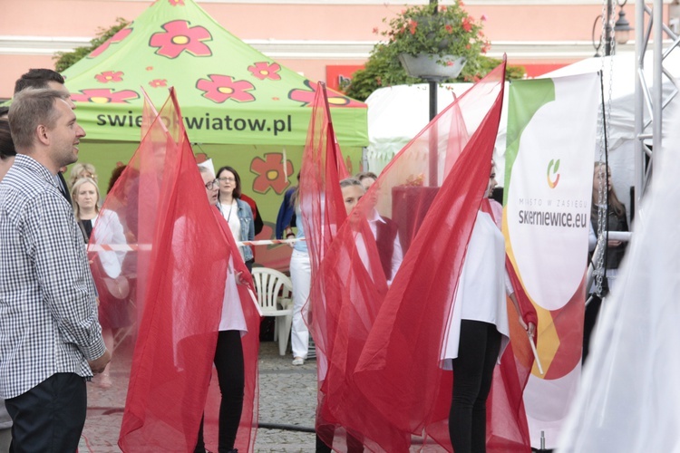 Pięćdziesiątnica w Skierniewicach