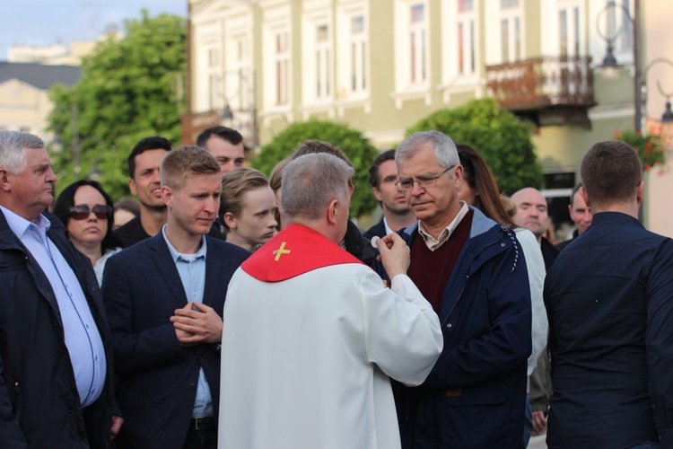 Pięćdziesiątnica w Skierniewicach