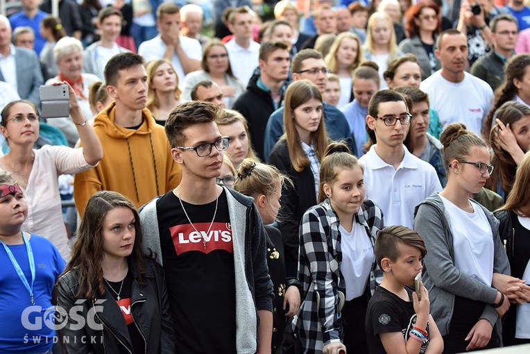 Festyn Rodzinny w parafii pw. Chrystusa Króla w Dzierżoniowie