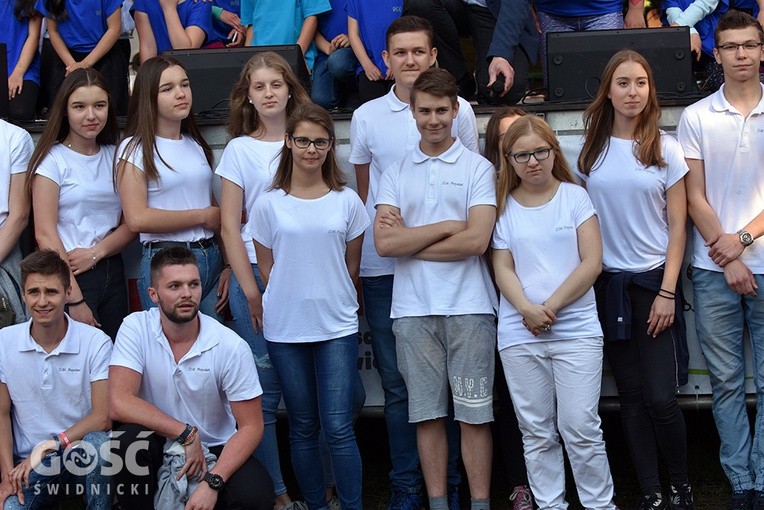 Festyn Rodzinny w parafii pw. Chrystusa Króla w Dzierżoniowie