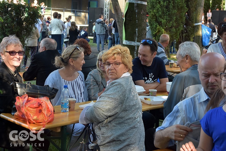 Festyn Rodzinny w parafii pw. Chrystusa Króla w Dzierżoniowie