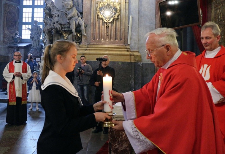Bierzmowanie w Zesłanie Ducha Świętego