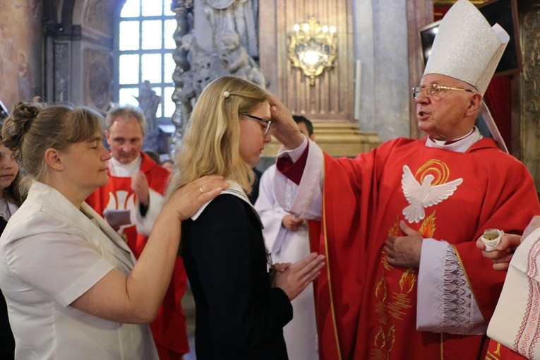 Bierzmowanie w Zesłanie Ducha Świętego