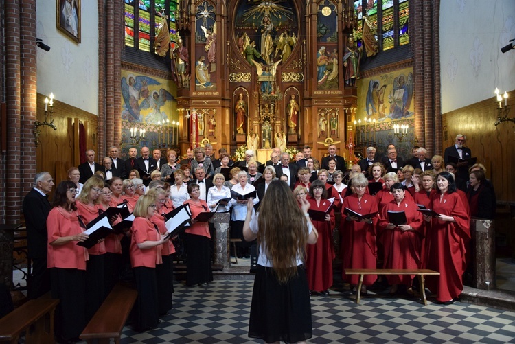 Koncert pieśni maryjnych