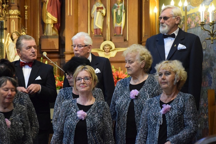 Koncert pieśni maryjnych