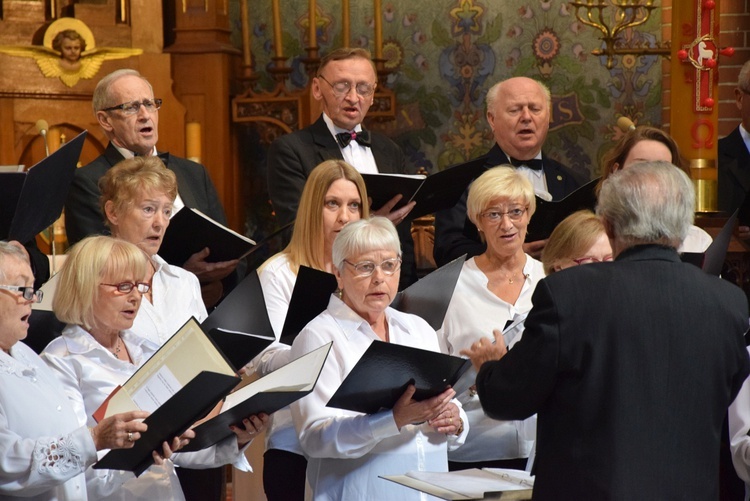 Koncert pieśni maryjnych