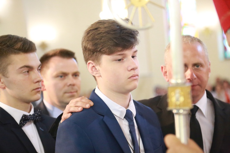 Bierzmowanie u MB Anielskiej w Dębicy