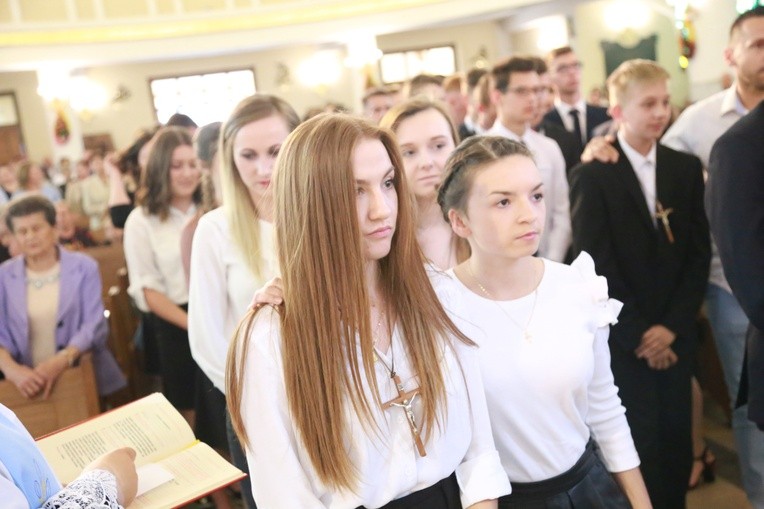 Bierzmowanie u MB Anielskiej w Dębicy