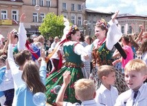 Cały rynek oddał się radosnym pląsom.