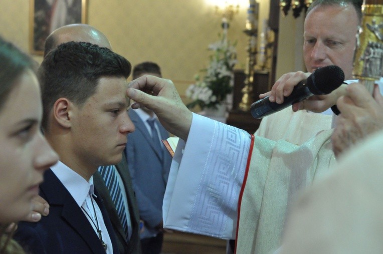 Bierzmowanie w Cikowicach