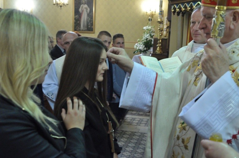 Bierzmowanie w Cikowicach
