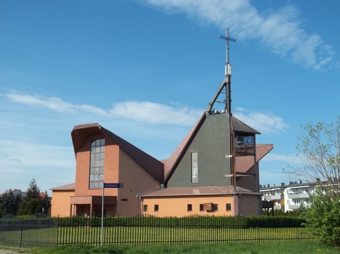 Oławski jubileusz i rodzinny piknik na Dzień Matki