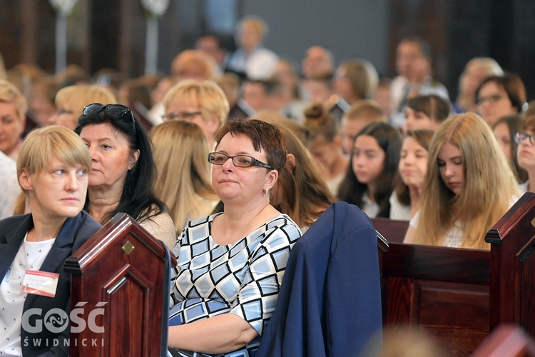 XXXV Ogólnopolskie Sympozjum Klubu Szkół im. Westerplatte w Dzierżoniowie