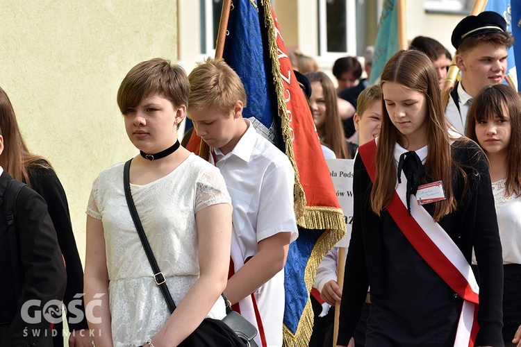 XXXV Ogólnopolskie Sympozjum Klubu Szkół im. Westerplatte w Dzierżoniowie