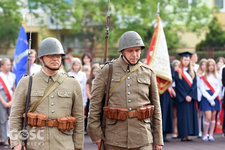 XXXV Ogólnopolskie Sympozjum Klubu Szkół im. Westerplatte w Dzierżoniowie