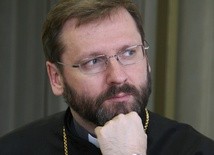 Abp Szewczuk: świat zapomniał o wojnie na Ukrainie