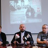 Do udziału w konferencji zachęcają ks. Drabikowski oraz streetworkerzy Dagmara Kornacka i Karol Majewski