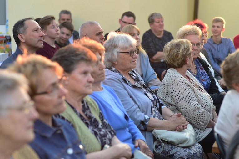 Poświęcenie ogrodu biblijnego w Lidzbarku Warmińskim