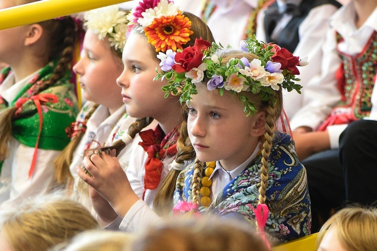 XI Festiwalu Piosenki i Pieśni Patriotycznej w Jezioranach