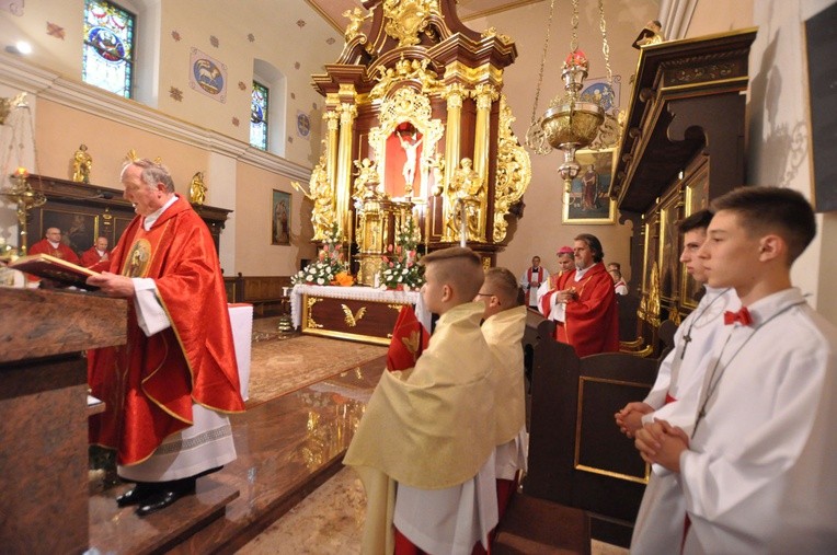Bierzmowanie w Oleśnie