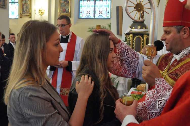 Bierzmowanie w Oleśnie