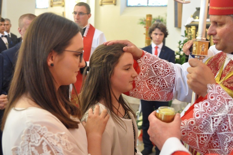 Bierzmowanie w Oleśnie