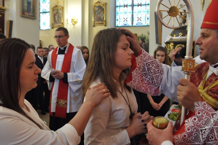 Bierzmowanie w Oleśnie