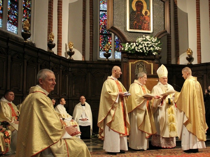 Święcenia w archikatedrze