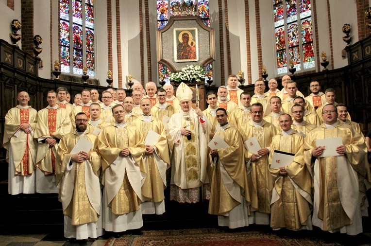 Święcenia w archikatedrze