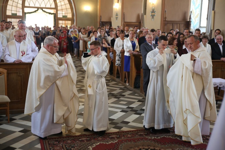 Święcenia kapłańskie w Sulisławicach