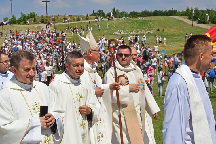 Diecezjalny Dzień Dziecka w Skrzatuszu