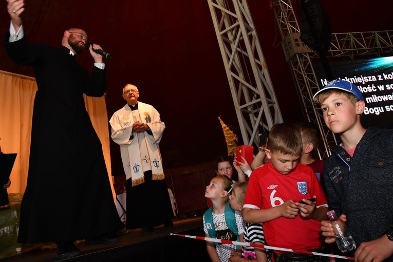 Diecezjalny Dzień Dziecka w Skrzatuszu