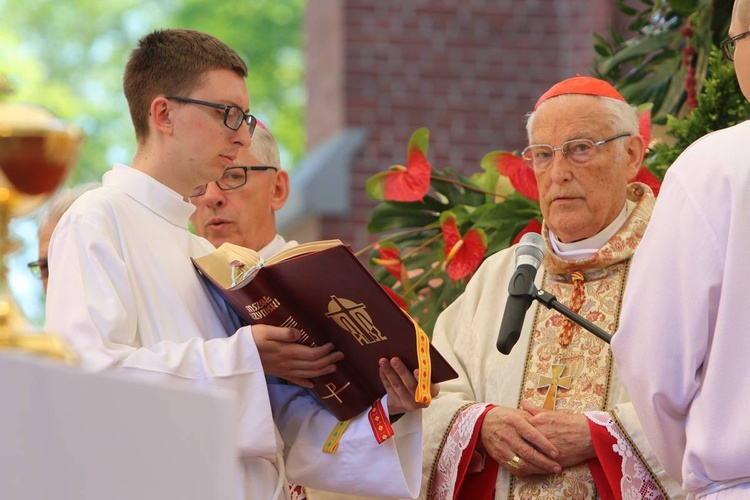 Mężczyźni w Piekarach - cz. 1