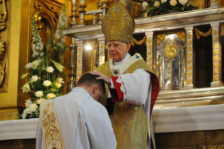 Święcenia kapłańskie w obiektywie Adama Wojnara